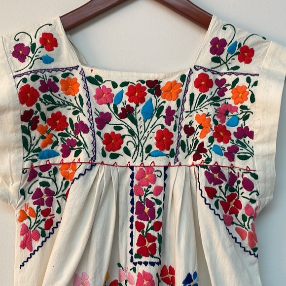 Vintage Flower Embroidered Handmade Maxi Dress Size Small - Picture 2 of 8